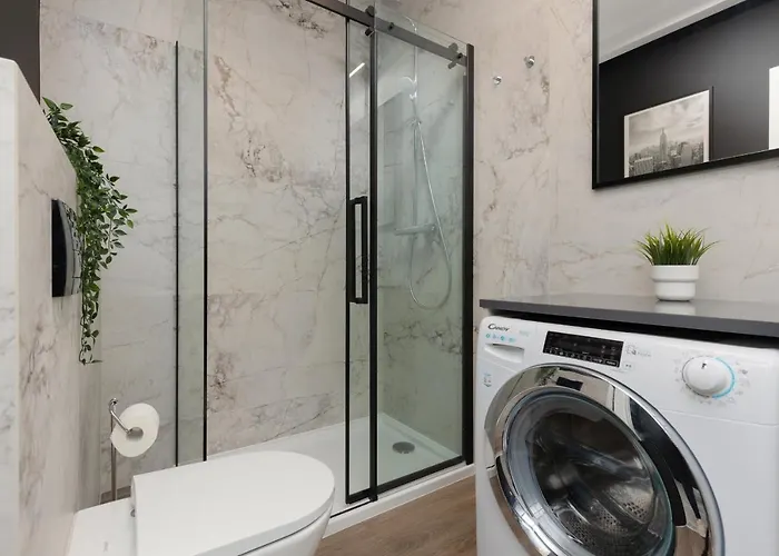 Stunning Family Ursynow With Parking & Balcony By Renters Apartament *